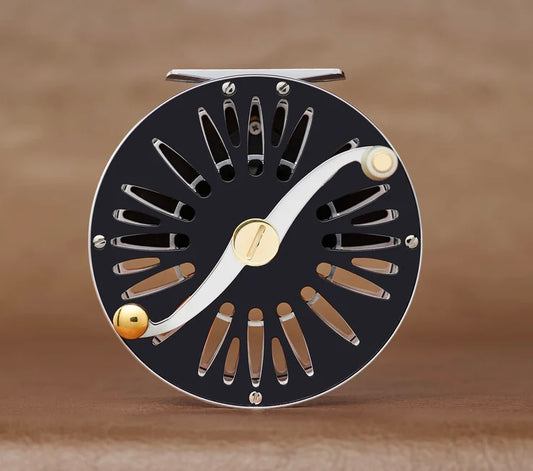 SALAR DAISY BLACK - NYHET! - ONE #6-8 - På lager og leveringsklar omgående!