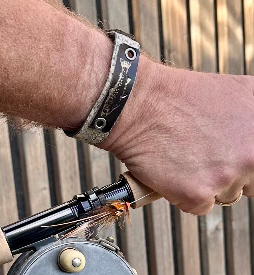 Art Merk Armbånd lakseskinn m laks - Bracelet Salmonskin w salmon